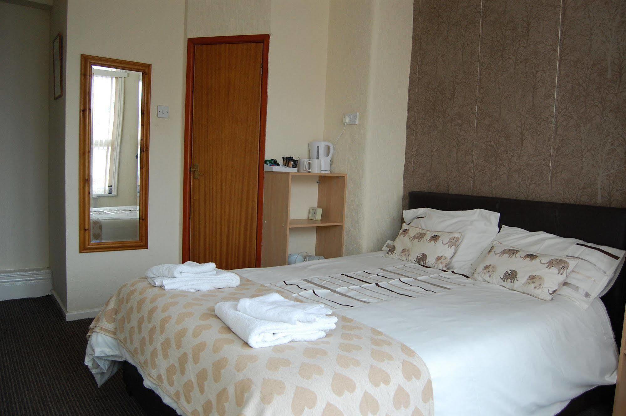 The Penrhyn Hotel Blackpool Eksteriør billede